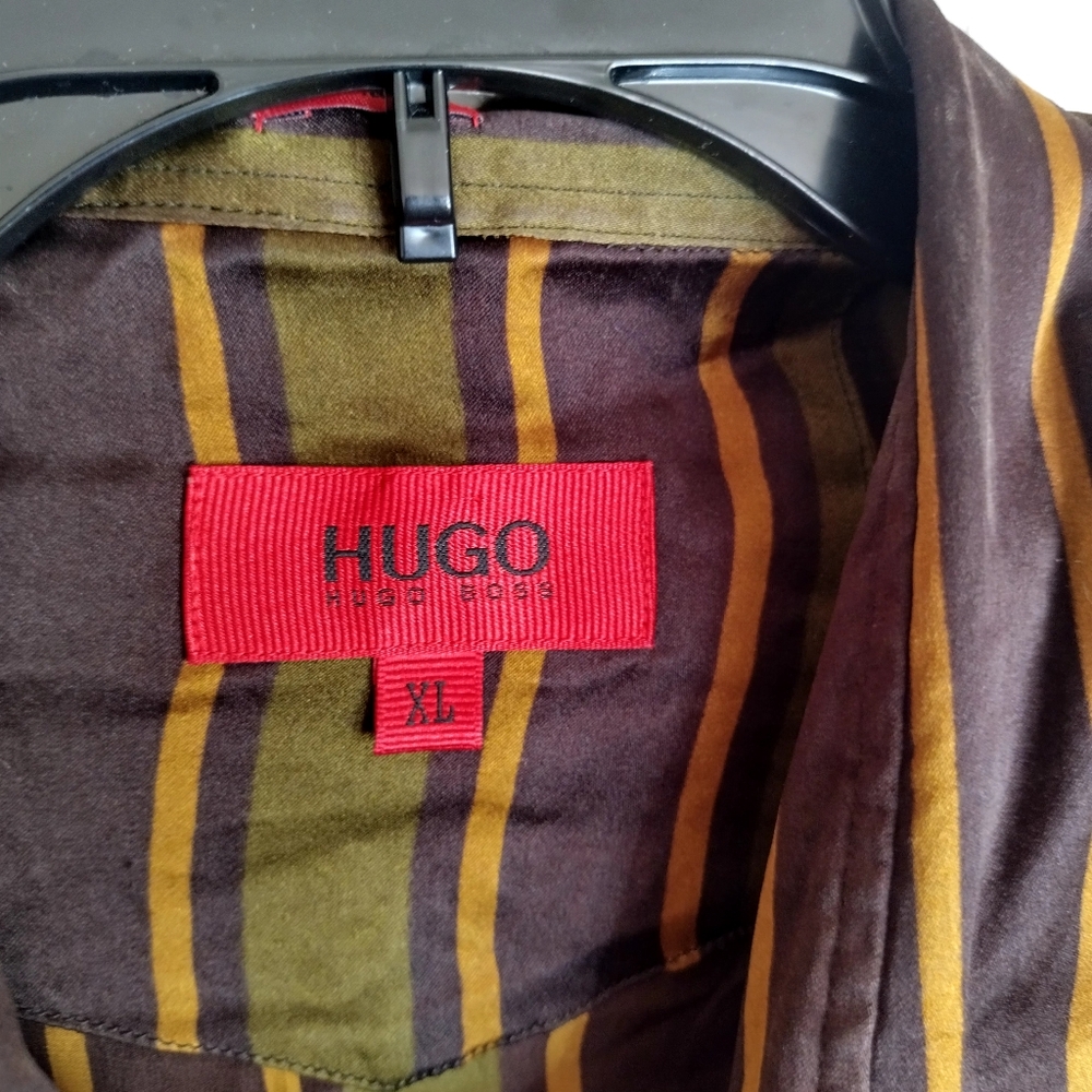 Hugo Boss Silk Relaxed Fit Button Down Shirt Sz Xl - Picture 3 of 8